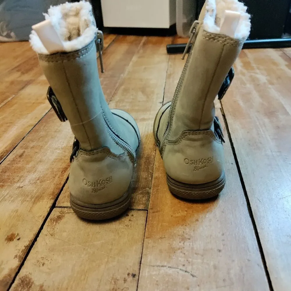 Oshkosh boots size 6 tan toddler girls faux fur detail